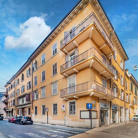 Italianflat - Arena By Side, Old Town Apartment Verona Bagian luar foto